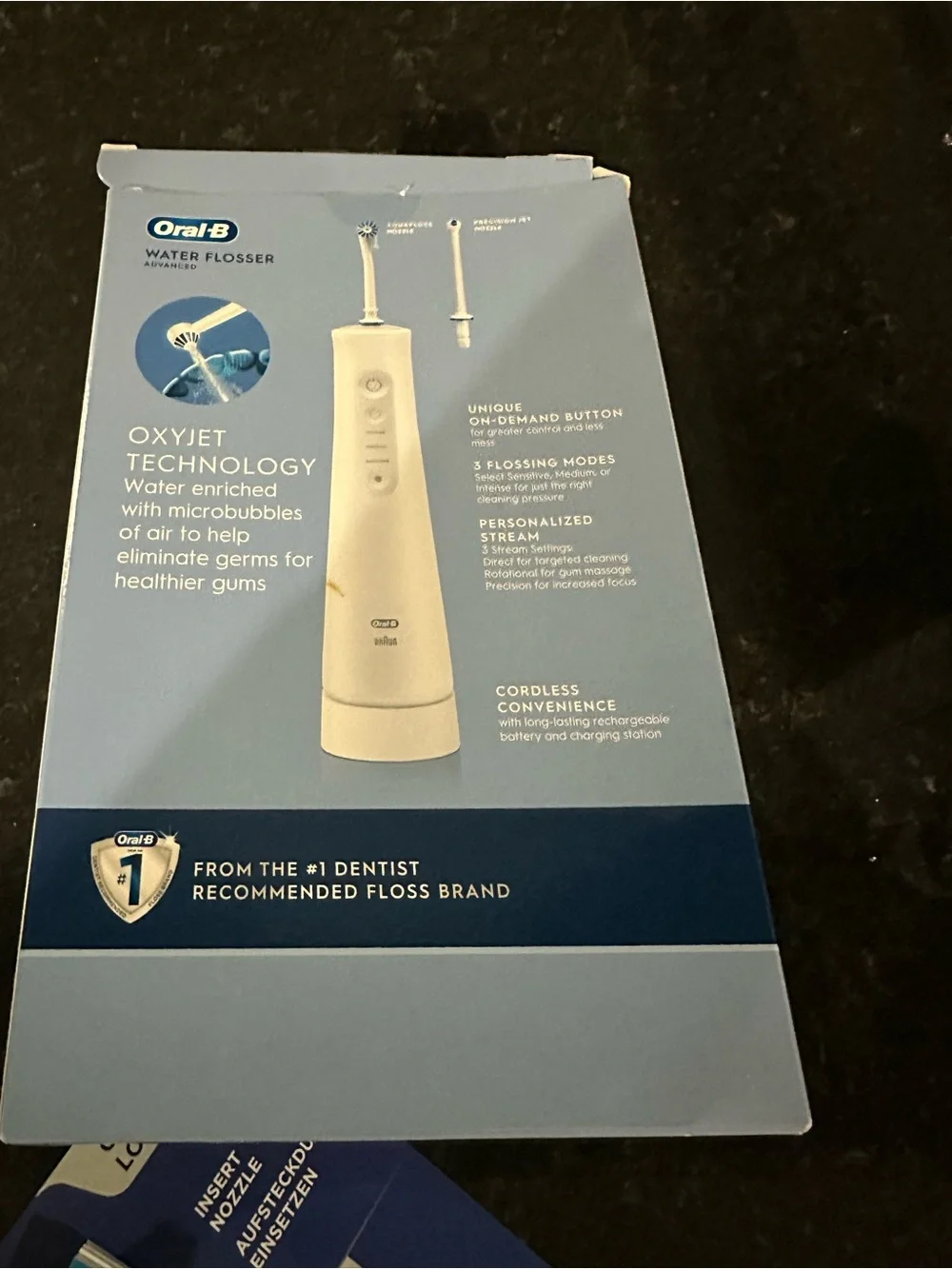 Oral-B Water Flosser in White - Rechargeable Oral Hygiene Device
